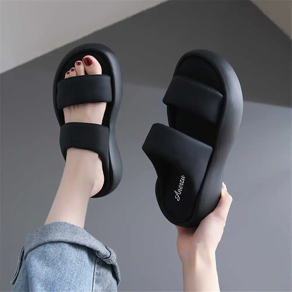 Pilates Yoga House - Size 39 Strips Summer Shoes Sale