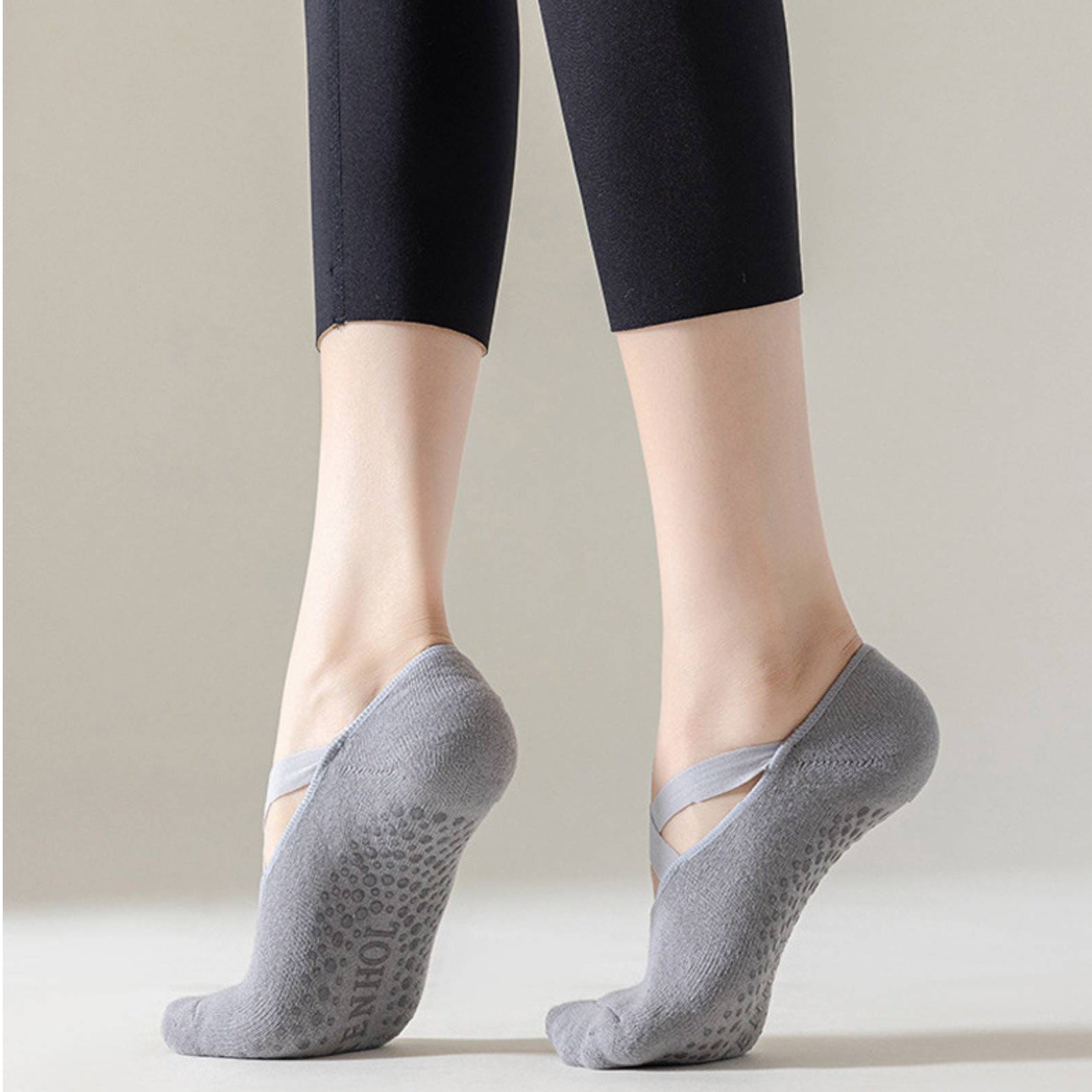 Non Slip Fitness Socks Breatha - Pilates Yoga Studio review and price